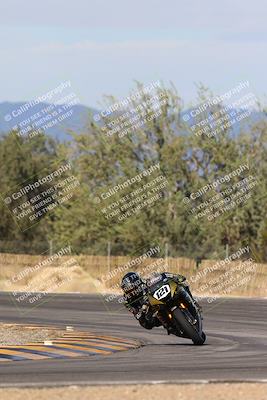 media/Feb-04-2024-SoCal Trackdays (Sun) [[91d6515b1d]]/2-Turn 3 (1015am)/